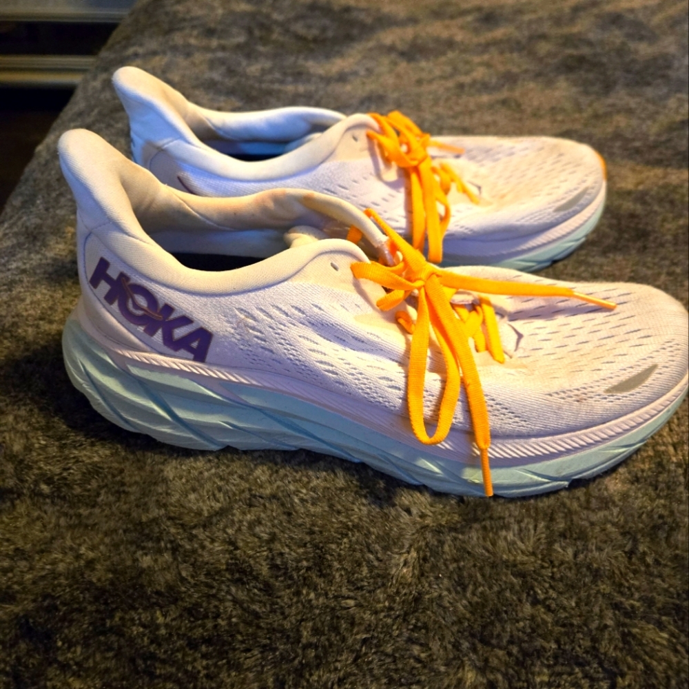 Hoka